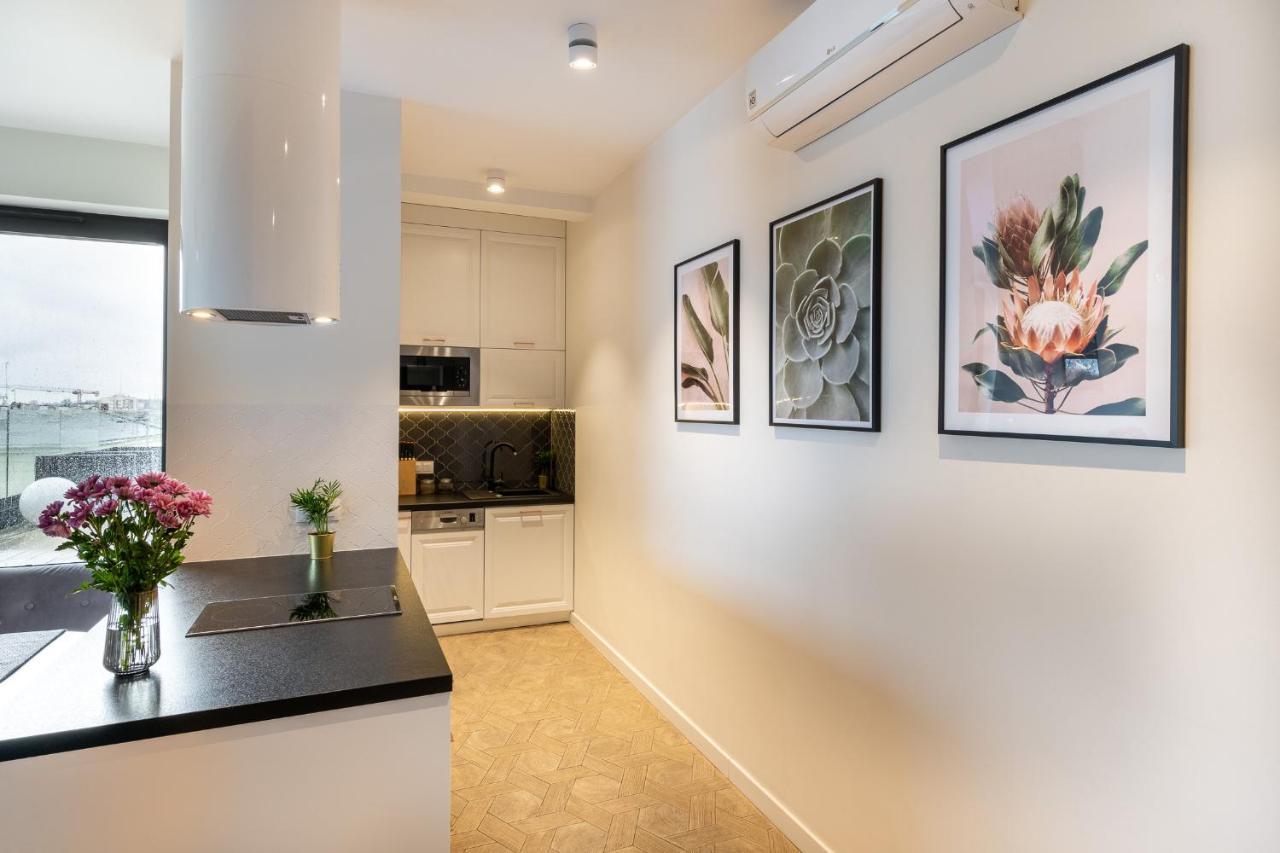 3 Minutes Apartments Old Town Krakow Bagian luar foto